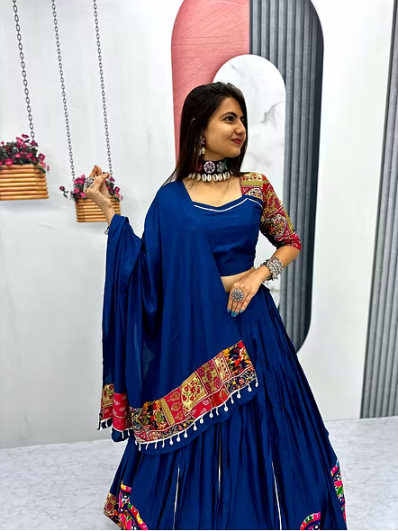 Blue Garba outfit for women