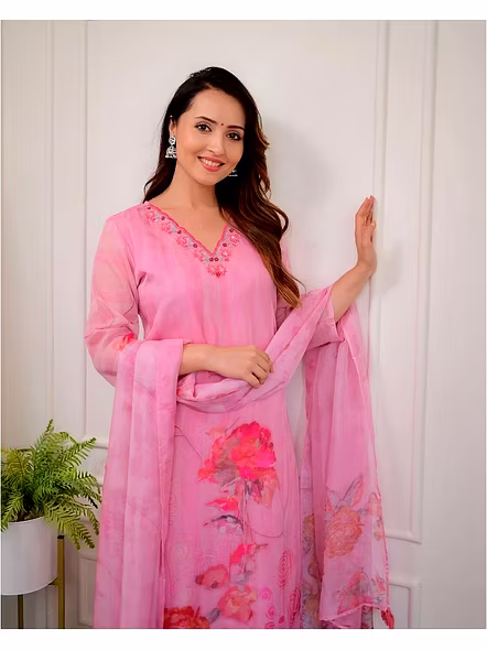 embroidered kurta for women