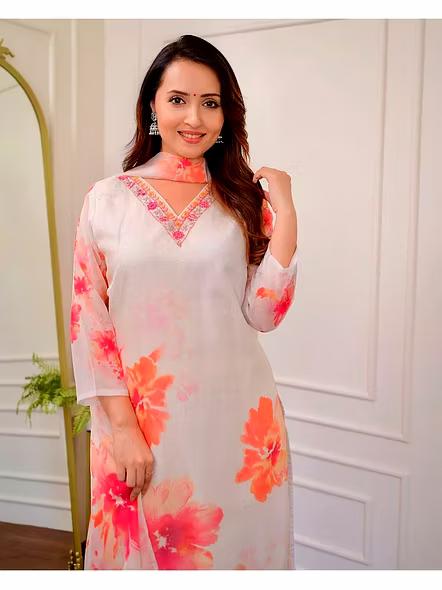 embroidered kurta for women