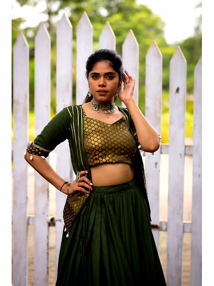 Pure Rayon Cotton Navratri Lehenga Choli with Gotta Patti Zigzag Patti-Mahendi-4