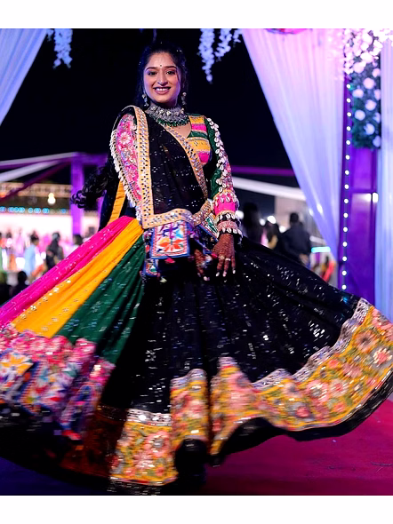 Dandiya Delight Navratri Lehenga Choli