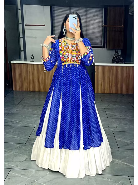 Leheriya Print Navratri Kurti