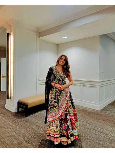 Real Mirror Work Digital print Chnaiya Choli For Navratri 111-3