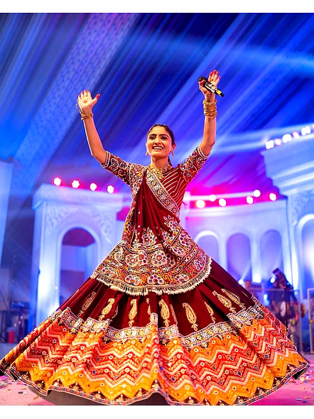 Geeta Rabari Real Mirror Work Chaniya Choli-4