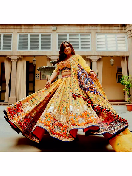 gujarati mirror work lehenga