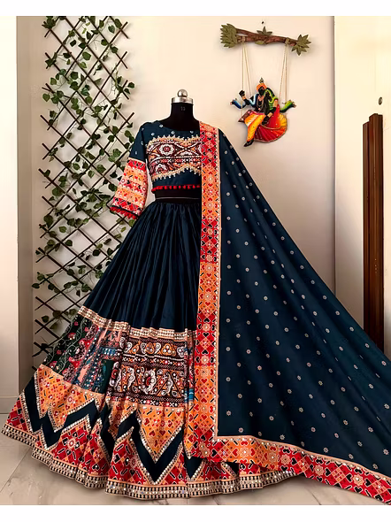 Real Mirror Work Digital print Chnaiya Choli For Navratri 138-3