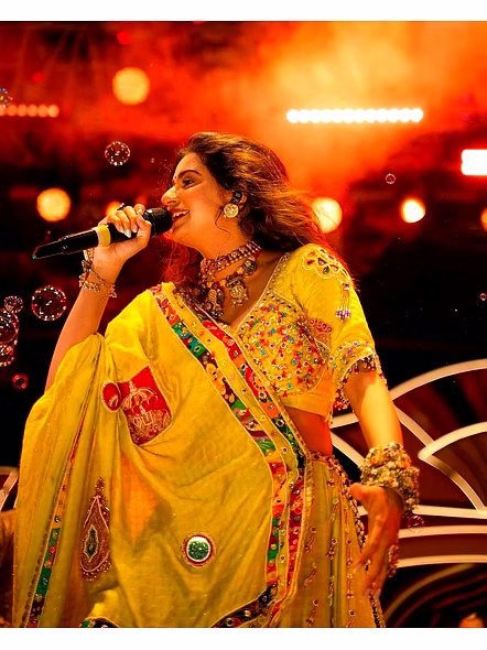 Kinjal Dave Yellow Digital Printed Chaniya Choli-Yellow-2