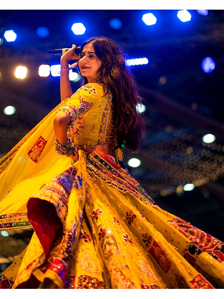 Kinjal Dave Yellow Digital Printed Chaniya Choli-Yellow-3