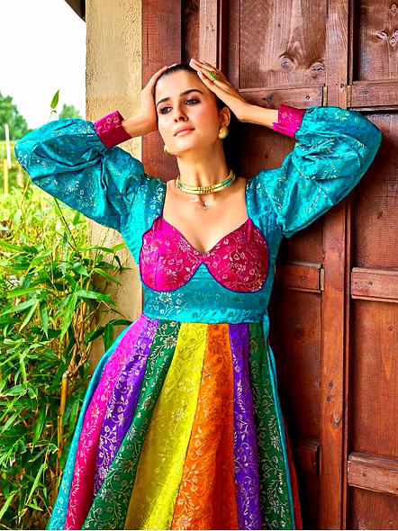 Viscose Gowns With Weaving-1