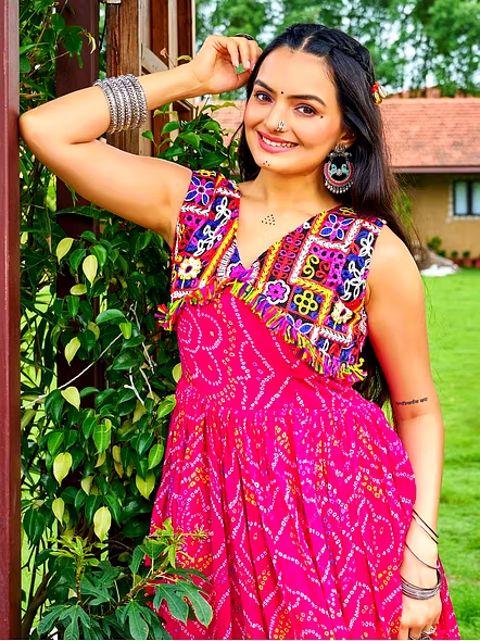 Georgette Gowns With Kutchi Work