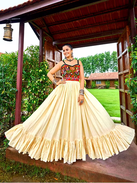 Cotton Gowns With Gamathi Work