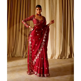 binal tex red saree with mirror work