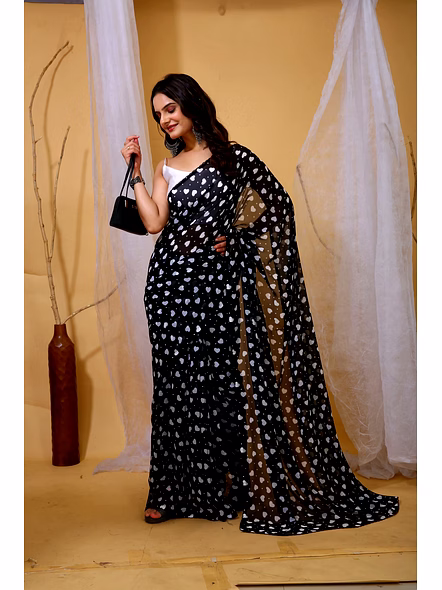 Heart Print Saree