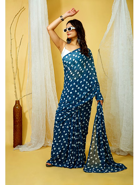 Heart Print Saree