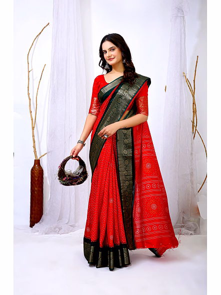 Bandhani print saree