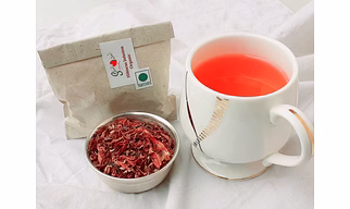 Tea Cut Roselle (Hibiscus) 50GM