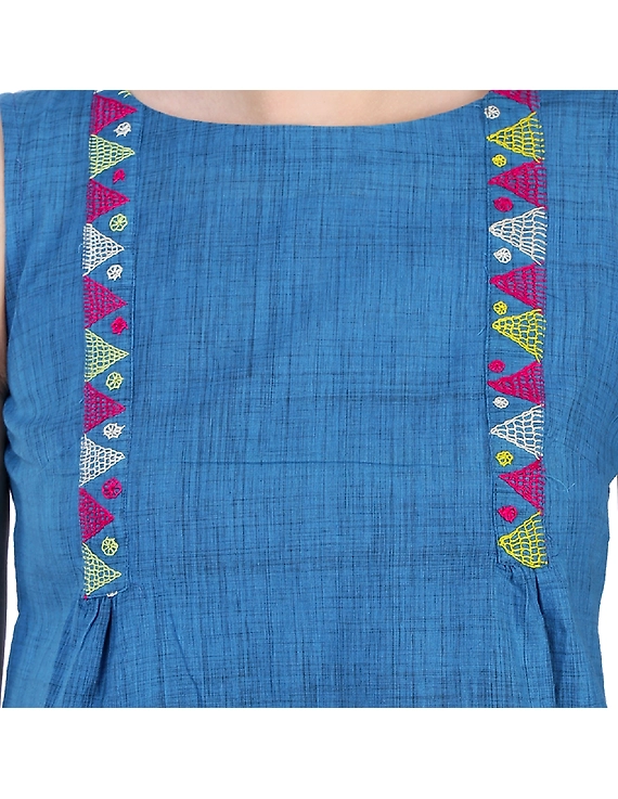 BLUE MANGALAGIRI TOP WITH MULTICOLOURED EMBROIDERY : LB130B-S-2