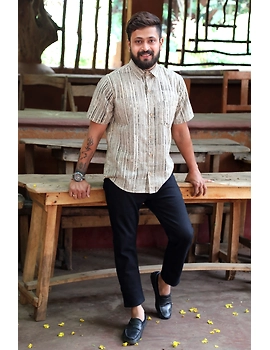 Beige Casual Shirt With Kalamkari Stripes : GT420F-GT420F-XL-sm