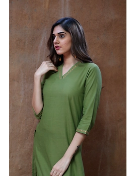 Pista Green Overlapped V Collar Kurta: Lk360C-M-1-sm
