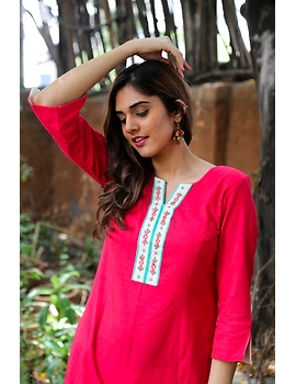 Peach A Line Kurta With Banjara Embroidery: Lk370A-S-2-sm