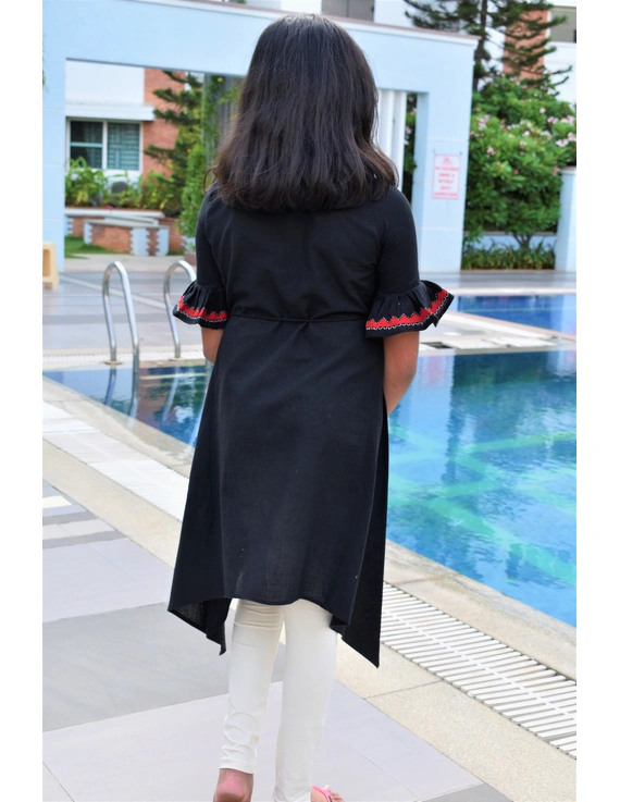 Black Hand Embroidered Kurta With Flared Sleeves: Lk385A-(4-5)-2