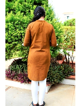 Mustard Mandarin Collar Kurta For Girls: Lk405B-(8-9)-2-sm
