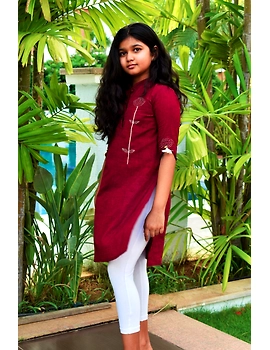 Maroon Mandarin Collar Kurta For Girls: Lk405C-(6-7)-1-sm