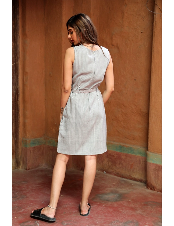 Knee length narrow striped dress in handloom cotton:LD470B-XXl-2