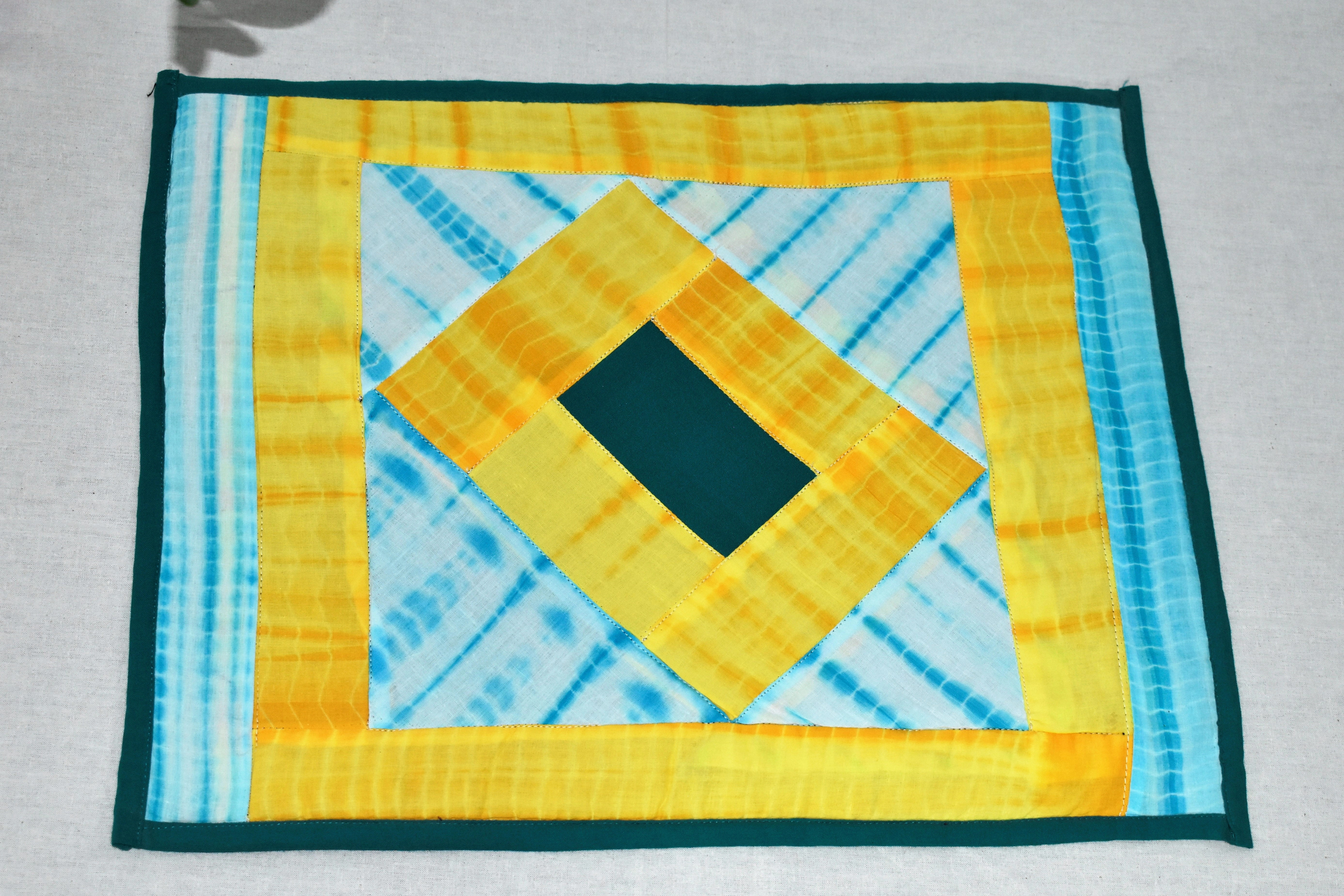 Tiedye Patchwork Table Mats : 13&quot; X 17&quot; : HTM05-HTM05-17-13