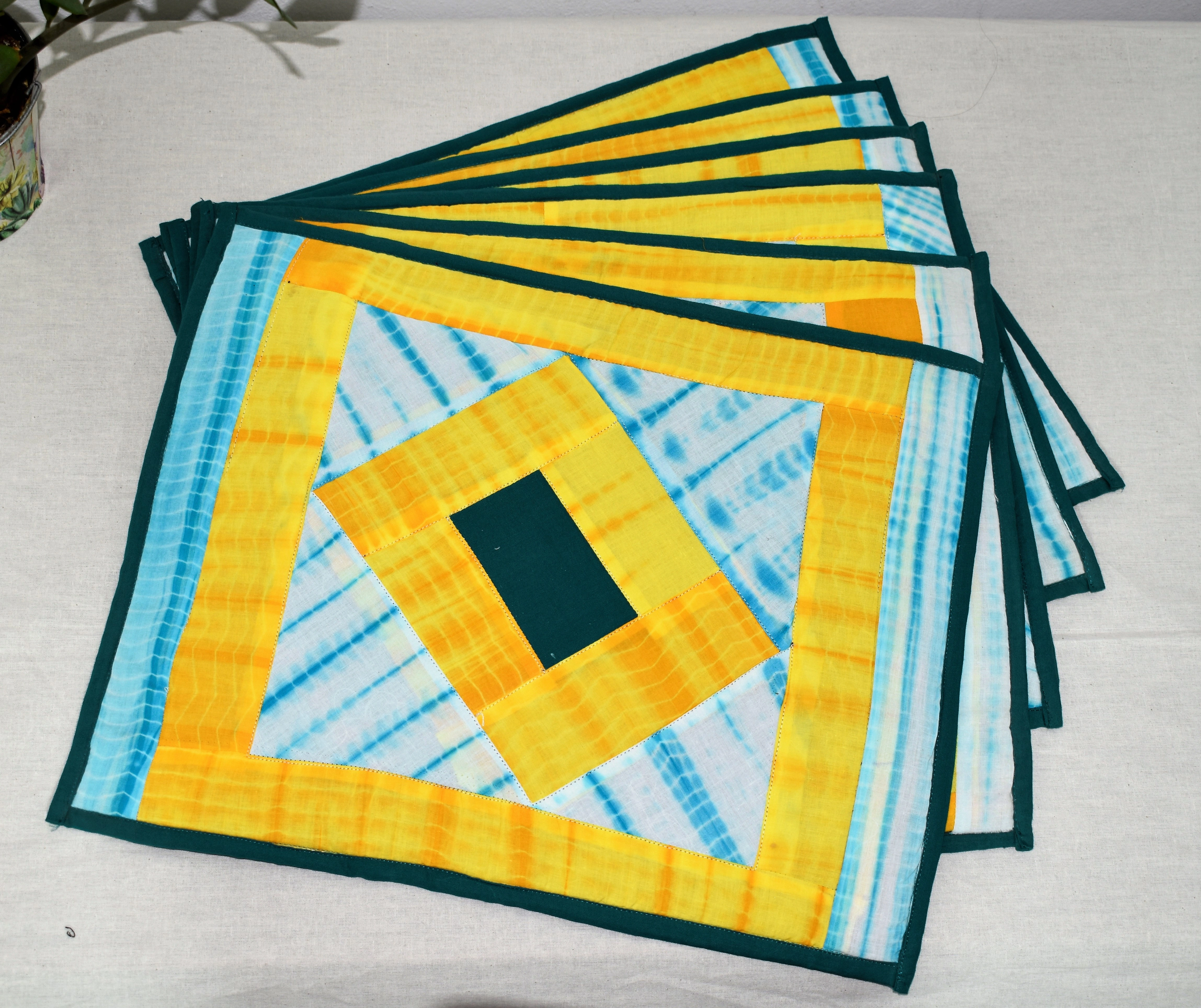 Tiedye Patchwork Table Mats : 13&quot; X 17&quot; : HTM05-1