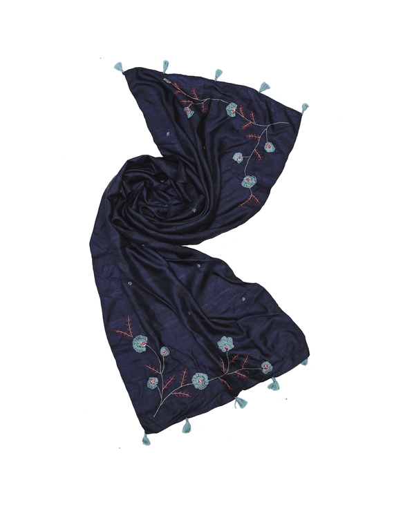 Hand embroidered stole in blue silk: WAS01B-3