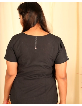 Black cotton short top with round neck-LB150C-S-2-sm