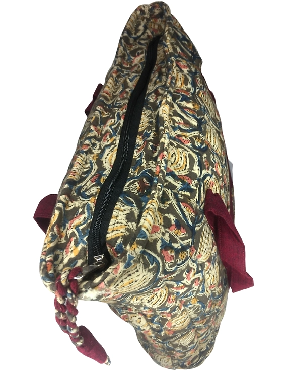 Green and maroon kalamkari quilted laptop bag : LBK04-3