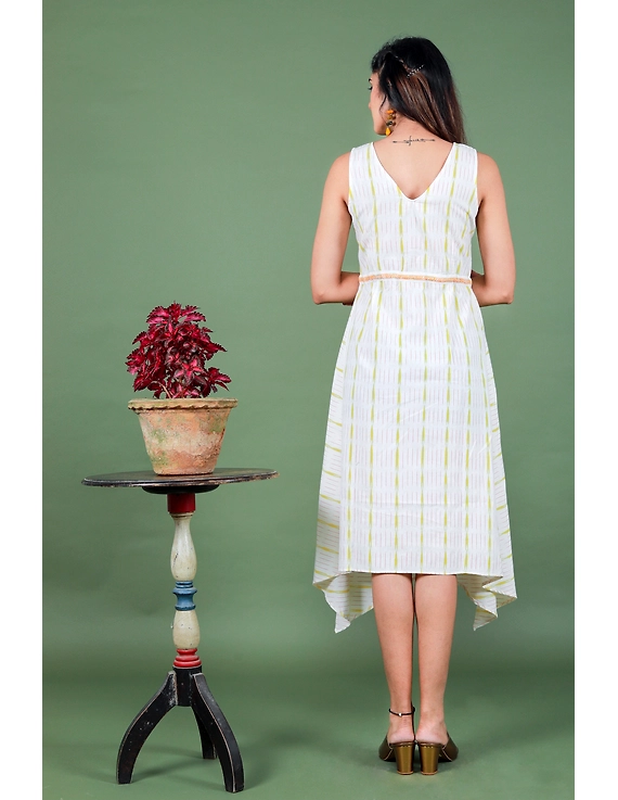 Sleeveless white ikat dress with embroidered belt:LD640A-XXL-5