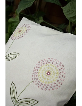 Embroidered cushion cover : HCC34-1-sm