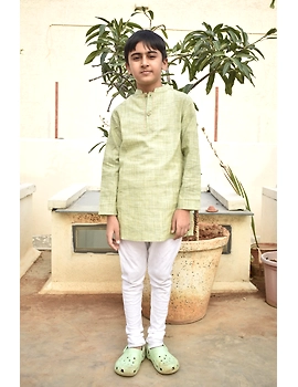 Boys short kurta in pista green mangalagiri cotton with handwork : KBK100A-KBK100A-sm