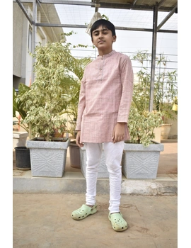 Boys short kurta in light pink mangalagiri cotton with handwork : KBK100B-KBK100BCL-sm