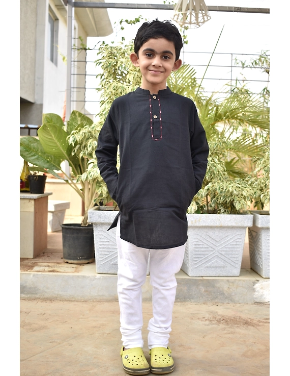Boys short kurta in black mangalagiri cotton with handwork : KBK100C-4-5-1