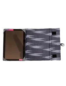 Blue ikat tablet sleeves : LBT01-3-sm