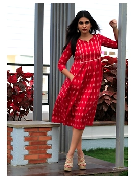 Ikat dress with embroidered yoke and front pockets: LD530-Red-L-4-sm