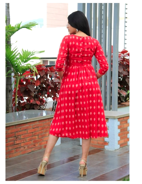 Ikat dress with embroidered yoke and front pockets: LD530-Red-XXL-3