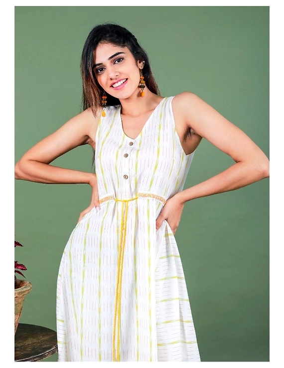 Sleeveless ikat dress with embroidered belt : LD640-White-L-1
