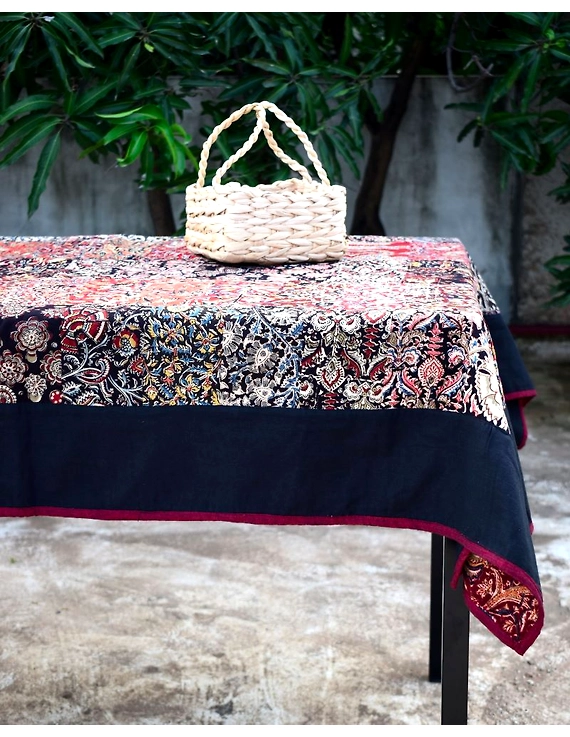 Six - eight seater patchwork table cloth with black and  red border: TBCR01D-TBCR01D