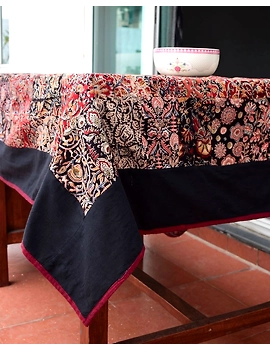 Six - eight seater patchwork table cloth with black and  red border: TBCR01D-2-sm