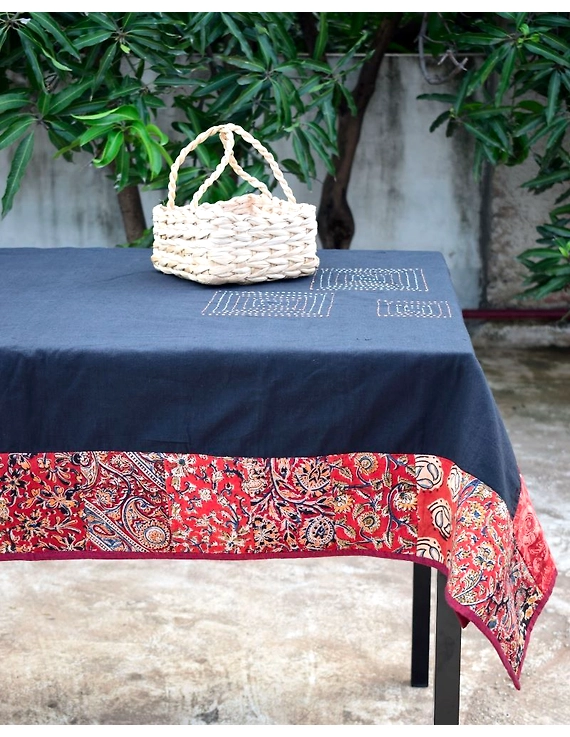 Six - eight seater patchwork table cloth with black and  red border: TBCR01D-4