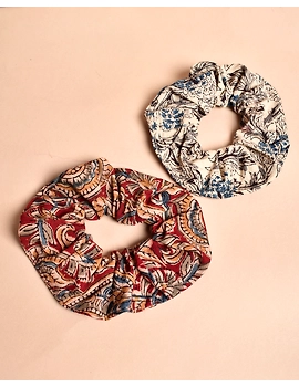 Kalamakari Scrunchies - pack of two - maroon and rust  : WAK01A-2-sm