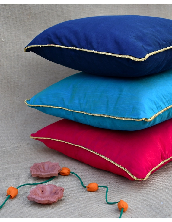 Red silk cushion cover with golden border : HCC43-HCC43