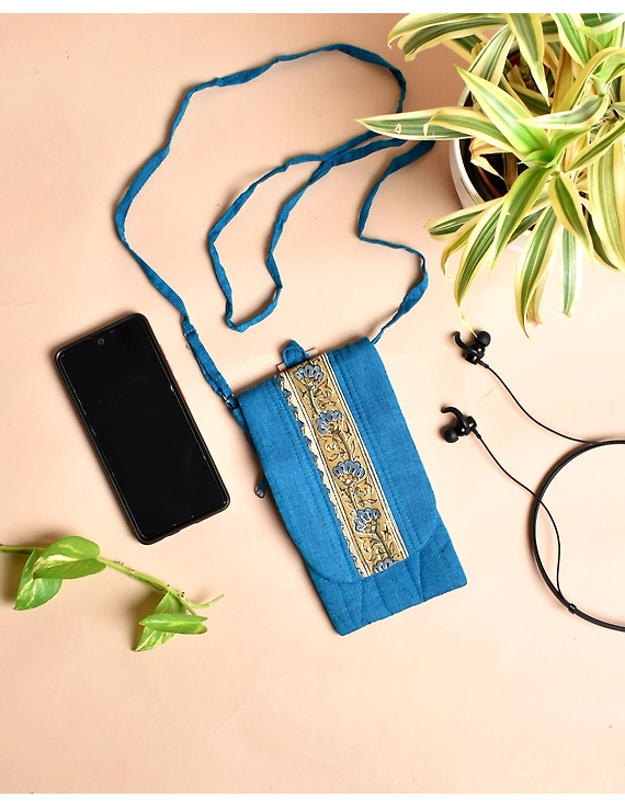 Cell phone pouch - blue  : CPK03-1