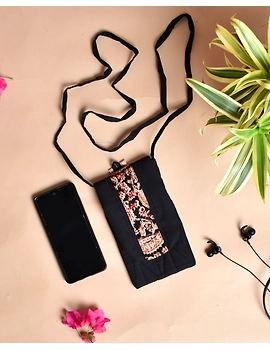 Cell phone pouch - black : CPK04-CPK04-sm