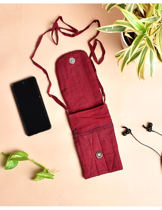 Cell phone pouch - maroon : CPK05-2